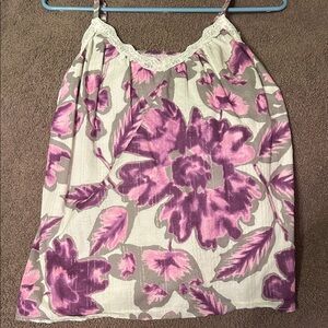 Floral Lace Trim Camisole. Old Navy